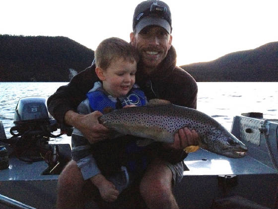 jacksonwildish1stfishever7lbs25andahalfincheseastlake2013.jpg