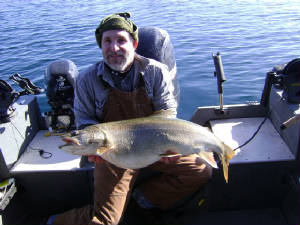 jeremyeversbuddy23lbcrescentlaketrout.jpg