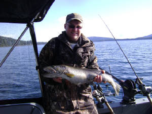 jeremyeversbuddy8lbcrescentlakebrowntrouthookjaw.jpg