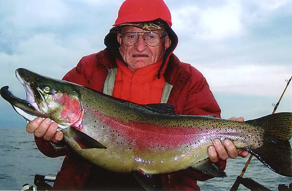 Fishing for Gerrard Rainbows and Bull Trout on Kootenay Lake - Go