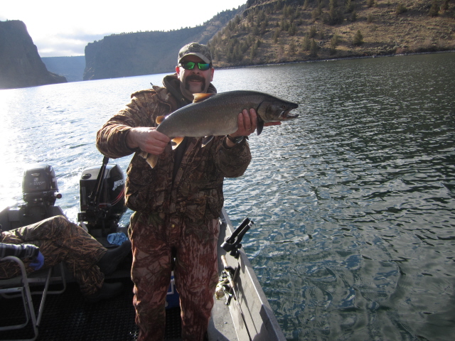 Lake Billy Chinook Winter Fishing