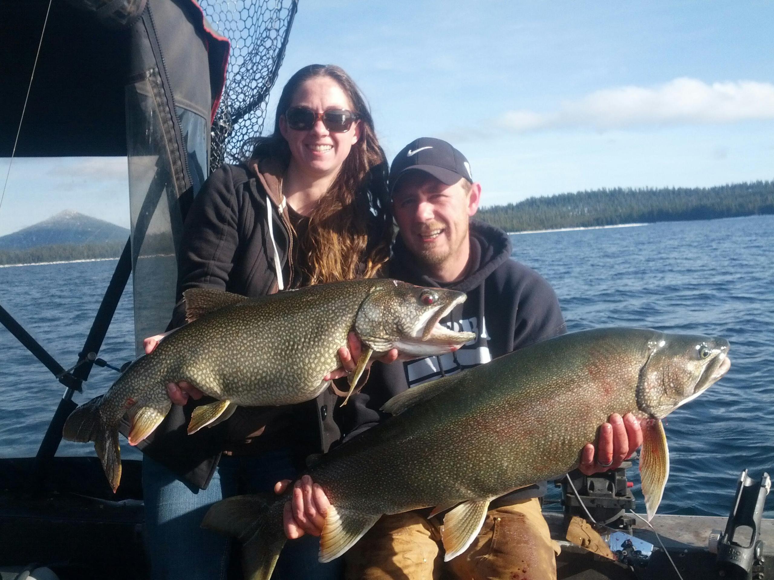 kaseyandbrianshenk14lb30inch24lb40inchlakers.jpg