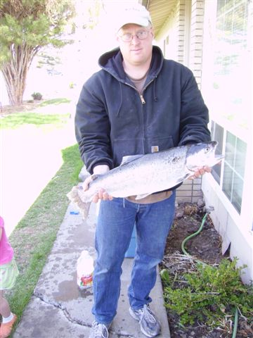 scottstewart9andhalfpound27inchrainbow.jpg